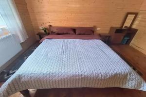Na Hutori Guest house, Tatariv