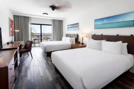 The Perry & Marina - 66