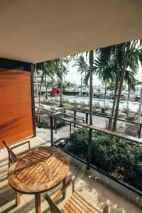 The Perry & Marina - 89