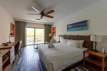 The Perry & Marina - 4