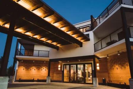 The Perry & Marina - 0