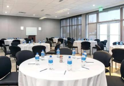 SpringHill Suites Miami - 15