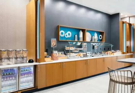 SpringHill Suites Miami - 20