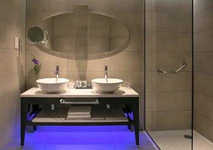 Vangelis & Suites - 78