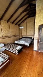 Akalam kantri klab - 70