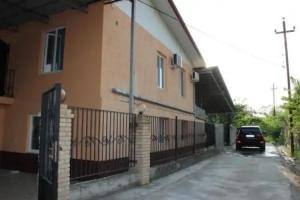 Guest House u Adama, Candripsh