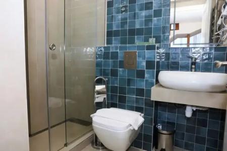 Ketrin Restaurant - 90