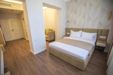 Ketrin Restaurant - 3