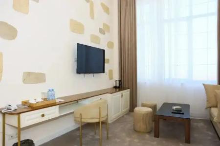 Ketrin Restaurant - 81