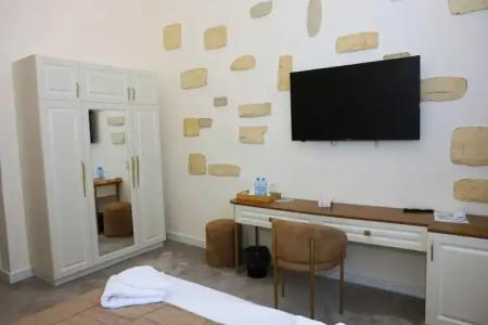 Ketrin Restaurant - 44