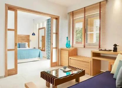 Eagles Palace - Small Luxurys of the World - 79