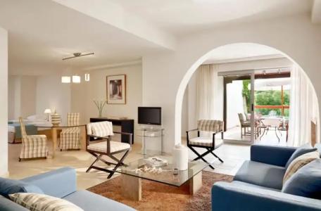 Eagles Palace - Small Luxurys of the World - 58