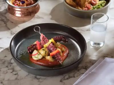 Eagles Palace - Small Luxurys of the World - 12