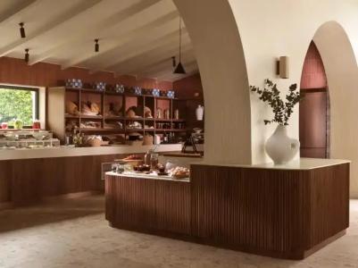 Eagles Palace - Small Luxurys of the World - 36