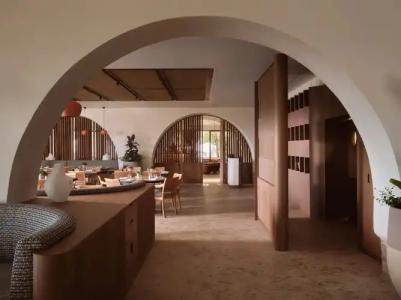 Eagles Palace - Small Luxurys of the World - 35