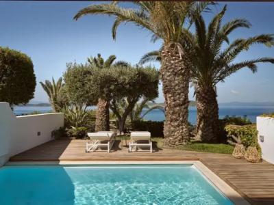 Eagles Palace - Small Luxurys of the World - 104