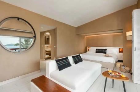 Eagles Palace - Small Luxurys of the World - 84