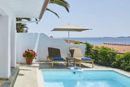 Eagles Palace - Small Luxurys of the World - 18