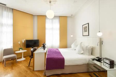 The Excelsior Small Luxurys of the World - 3