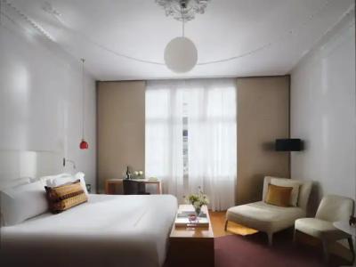 The Excelsior Small Luxurys of the World - 40