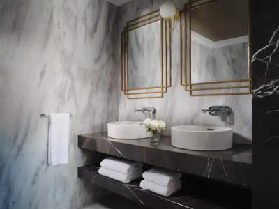 The Excelsior Small Luxurys of the World - 46