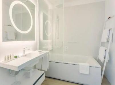 Indigo WARSAW - NOWY SWIAT by IHG - 57