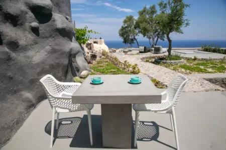 Elysian Santorini - 105