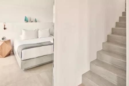 Elysian Santorini - 66