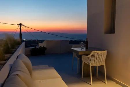 Elysian Santorini - 40