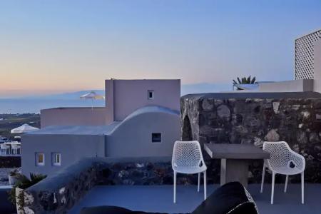 Elysian Santorini - 22