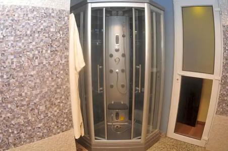 Royal Penguin Boutique 1 - 134