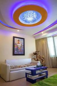 Royal Penguin Boutique 1 - 101