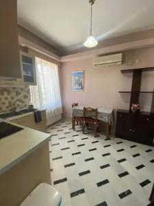 Eliza Apartments - 12