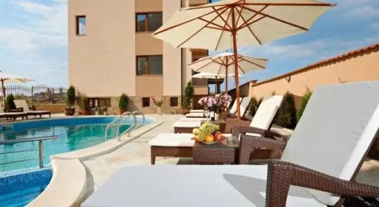 Stanny Court ApartHotel - 7