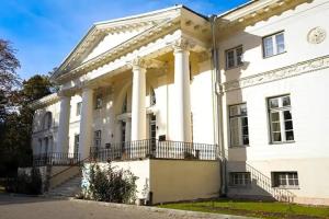 Saku Mõis & Saku Manor, Saku