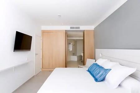 Reverence Mare - Adults Only - 136