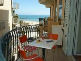 2 Bedrooms Apartment with sea view