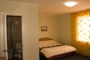 Mango Mini-hotel, Zaliznyy Port
