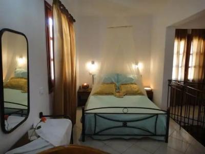 Captain's Suites - 1