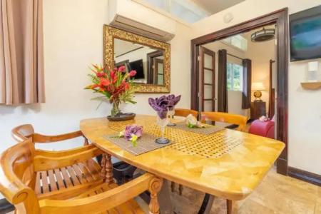 Fern Grotto Inn - 102