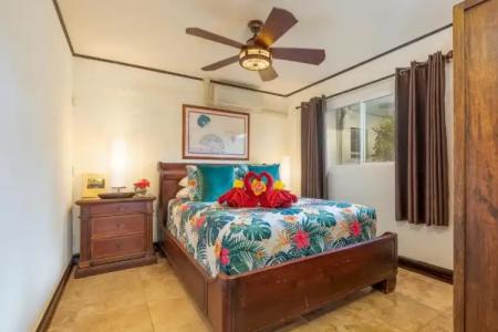 Fern Grotto Inn - 95