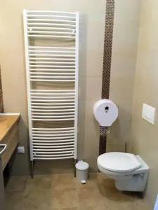 Garden Medical & Spa - 25