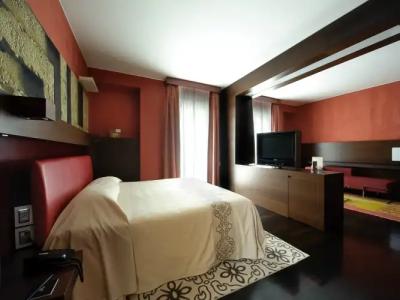 Tivoli Palazzo 1880 Lecce - 5