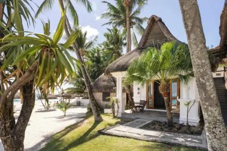 Constance Sakoa Boutik - 78