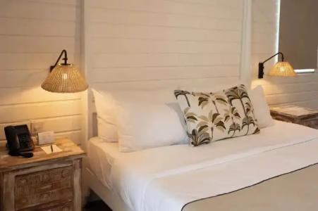 Constance Sakoa Boutik - 49