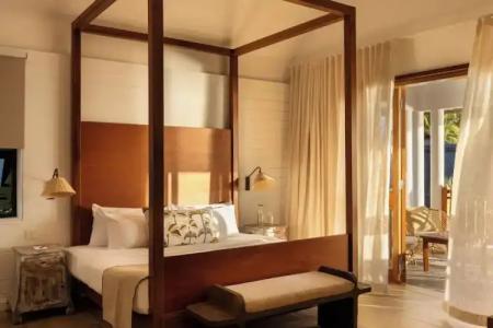 Constance Sakoa Boutik - 54