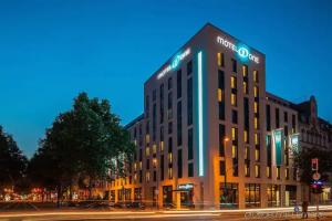 Motel One Düsseldorf - Hauptbahnhof, Dusseldorf