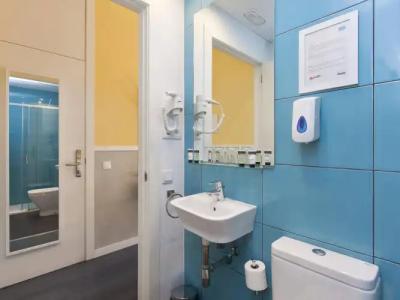 Ramblas by Pillow Hostel - Adults only - 7