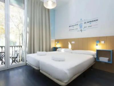 Ramblas by Pillow Hostel - Adults only - 3