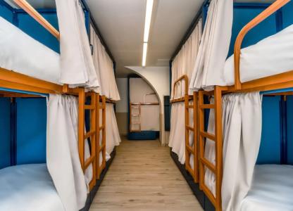 Latroupe Poblenou Beach - 1